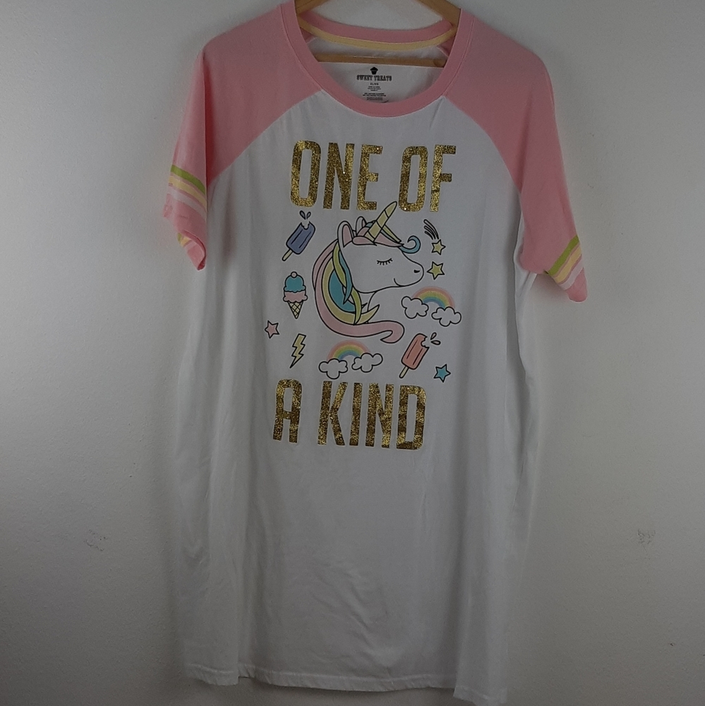 SWEET TREATS unicorn pijama white and pink XL